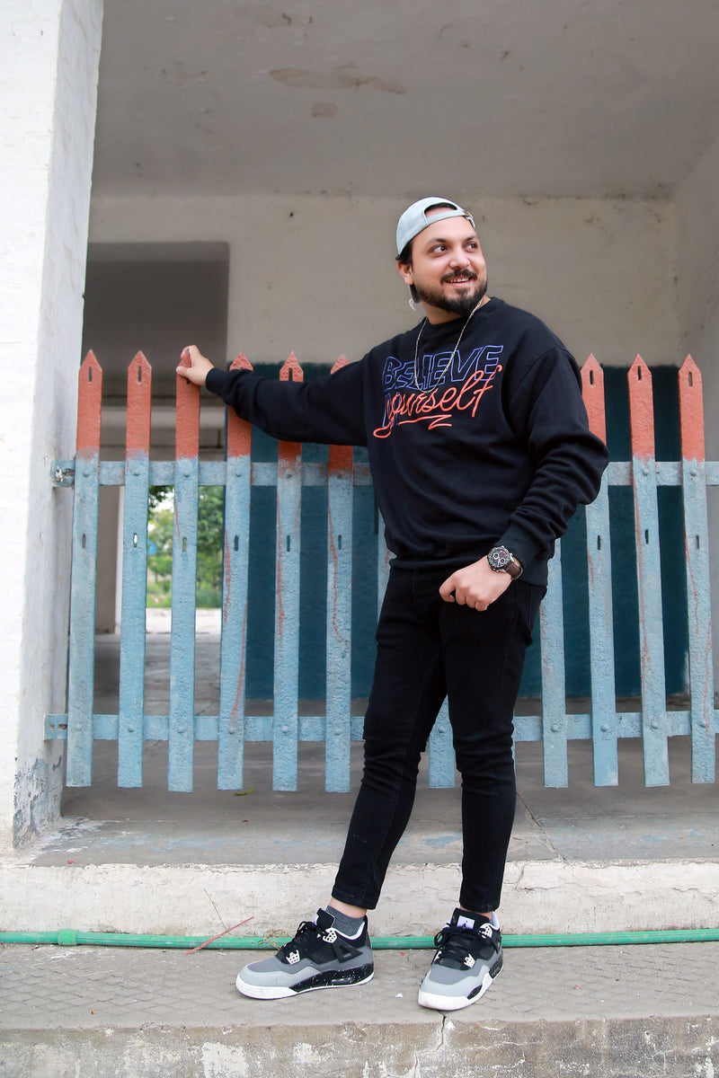 Believe Oversized Sweatshirt - Black